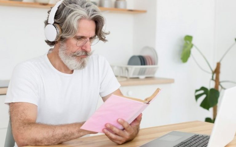 Set de instrumente de formare pentru profesori